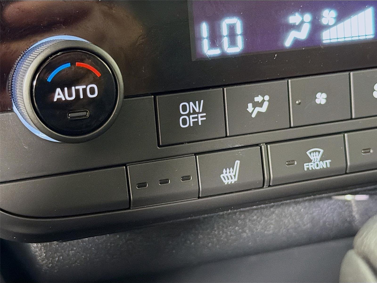 Used 2026 Crystal Black Silica Subaru Premium image 23