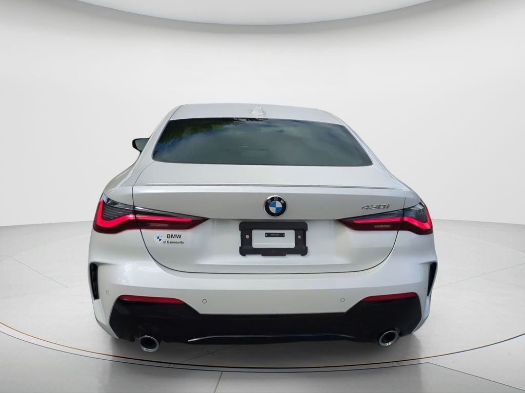 New 2026 Mineral White Metallic BMW 430i image 4