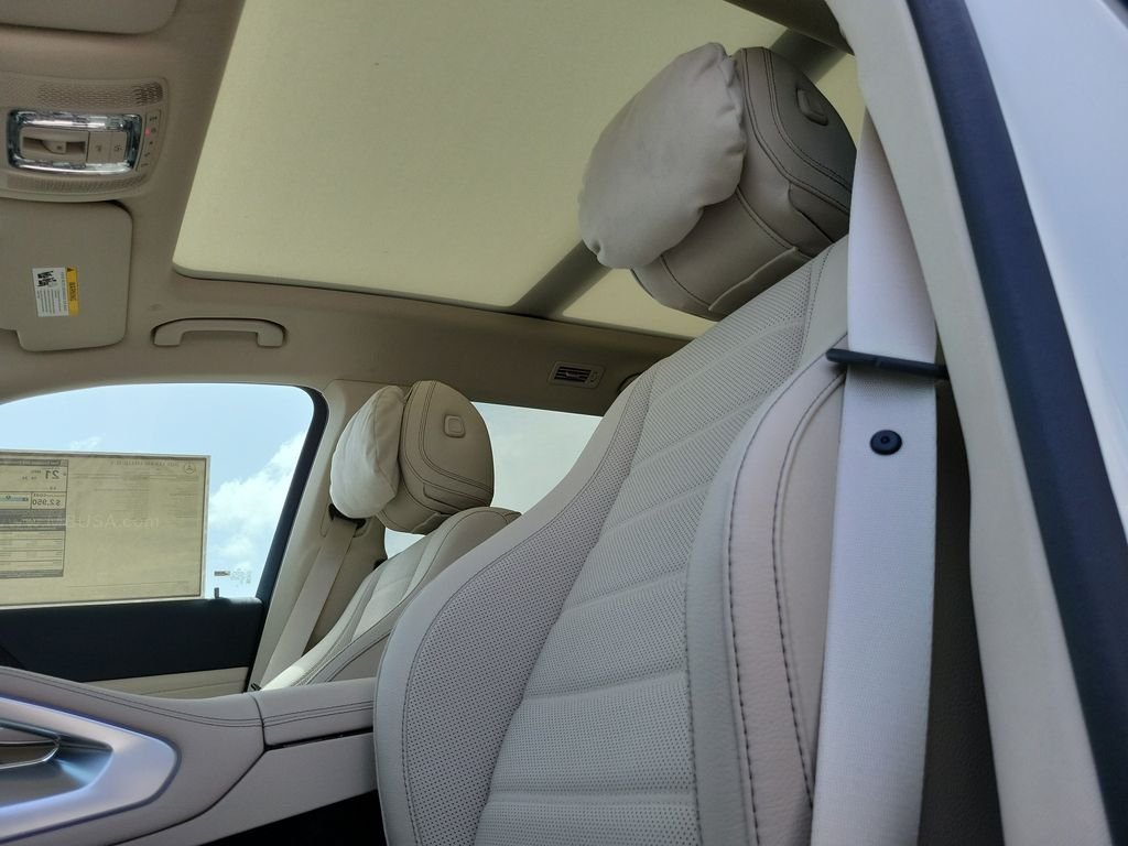 New 2026 Polar White Mercedes-Benz GLS 450 image 24