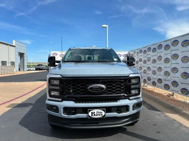 New 2026 Glacier Gray Metallic TriCoat Ford Lariat image 3