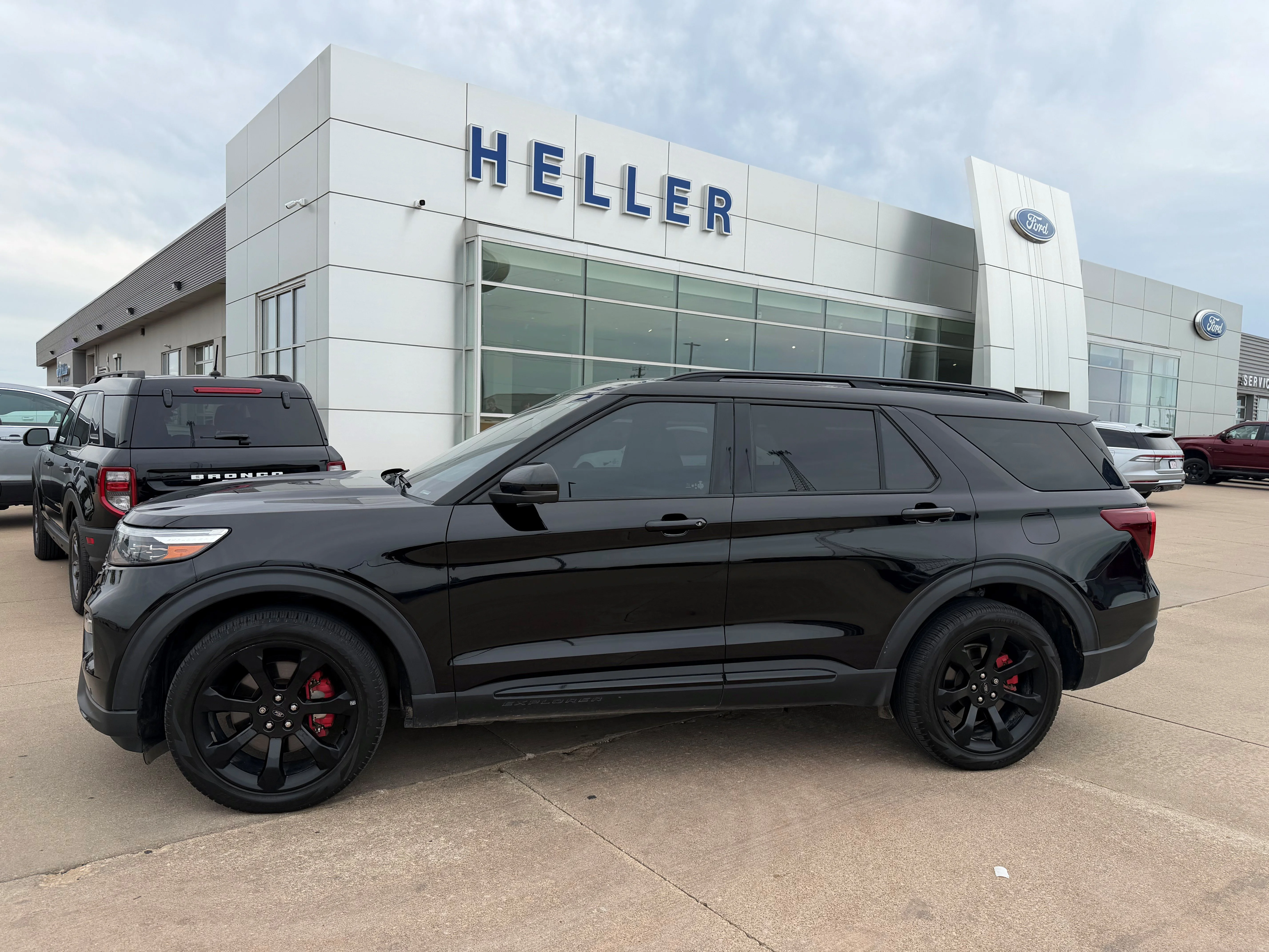 Used 2023 Black Metallic Ford ST image 3