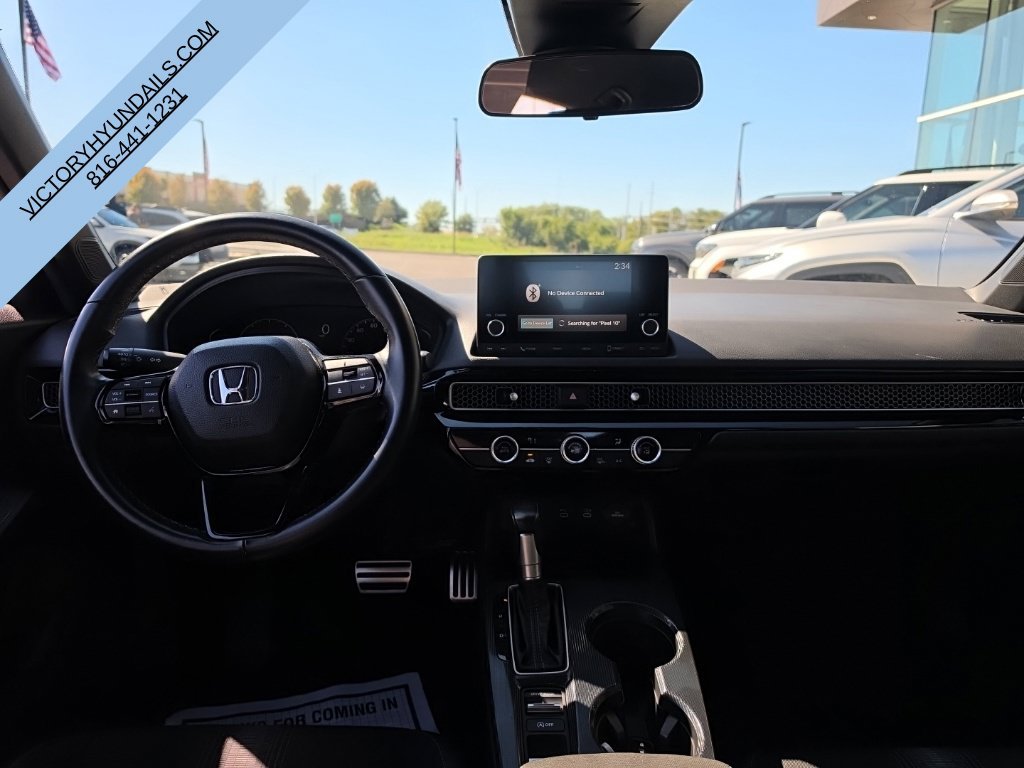 Used 2025  Honda Sport image 24