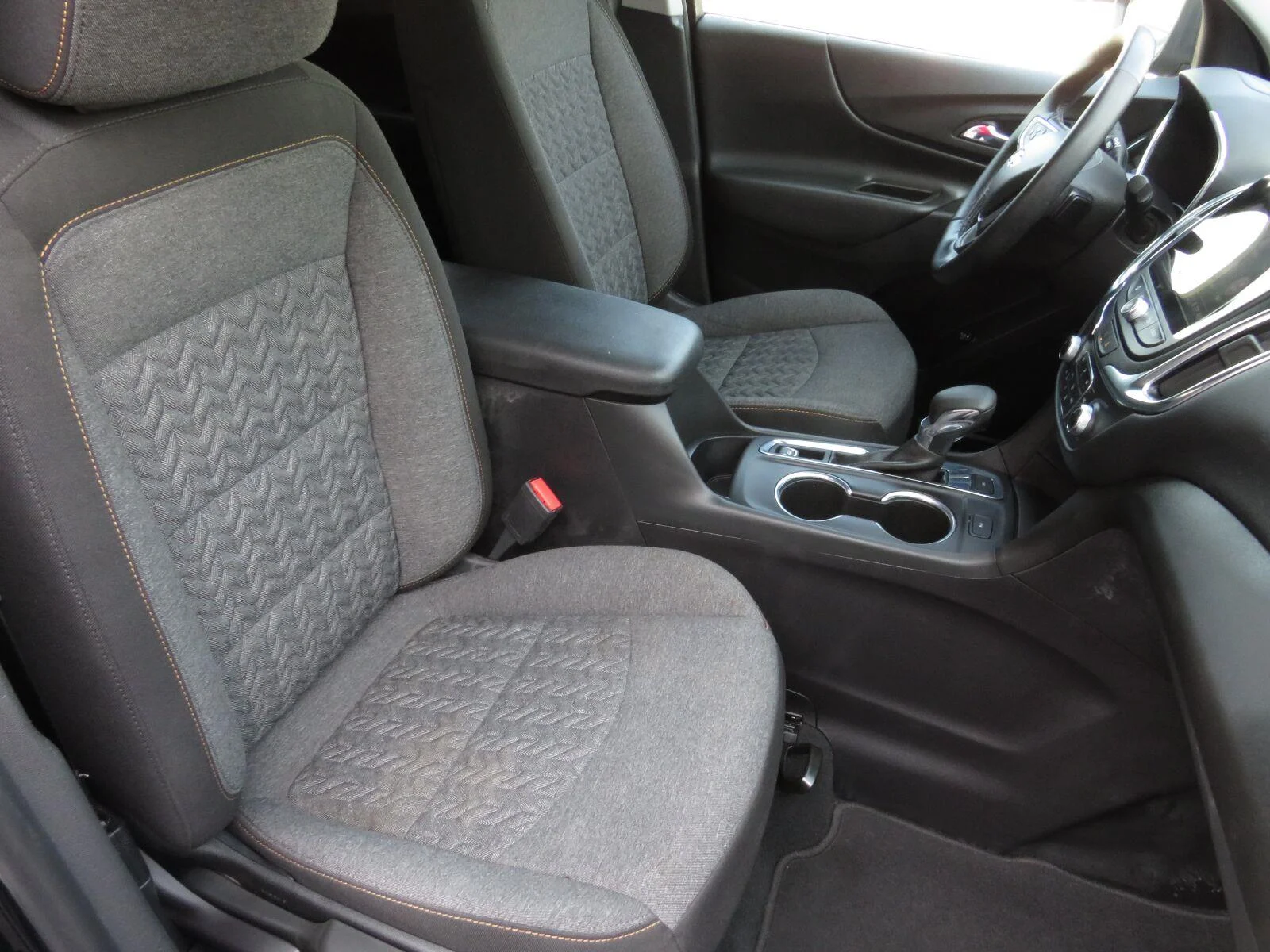 Used 2023 Mosaic Black Metallic Chevrolet LT image 28