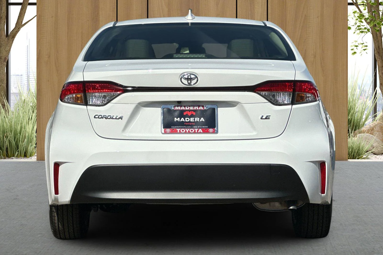 New 2027 Ice Cap Toyota LE image 5