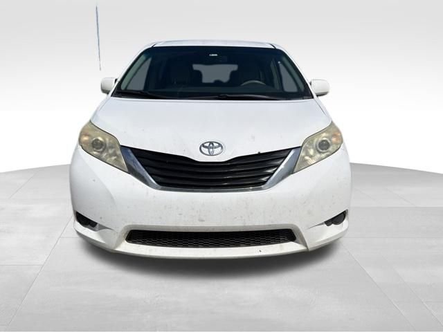 Used 2012 Toyota Sienna LE with VIN 5TDKK3DC2CS228107 for sale in Broken Arrow, OK