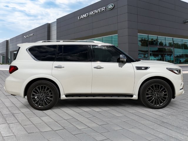 Used 2022 White INFINITI Sensory image 6