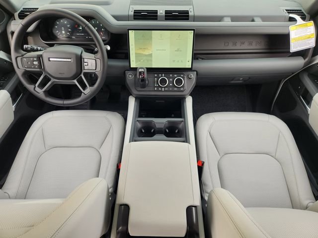 Used 2026 White Land Rover S image 17