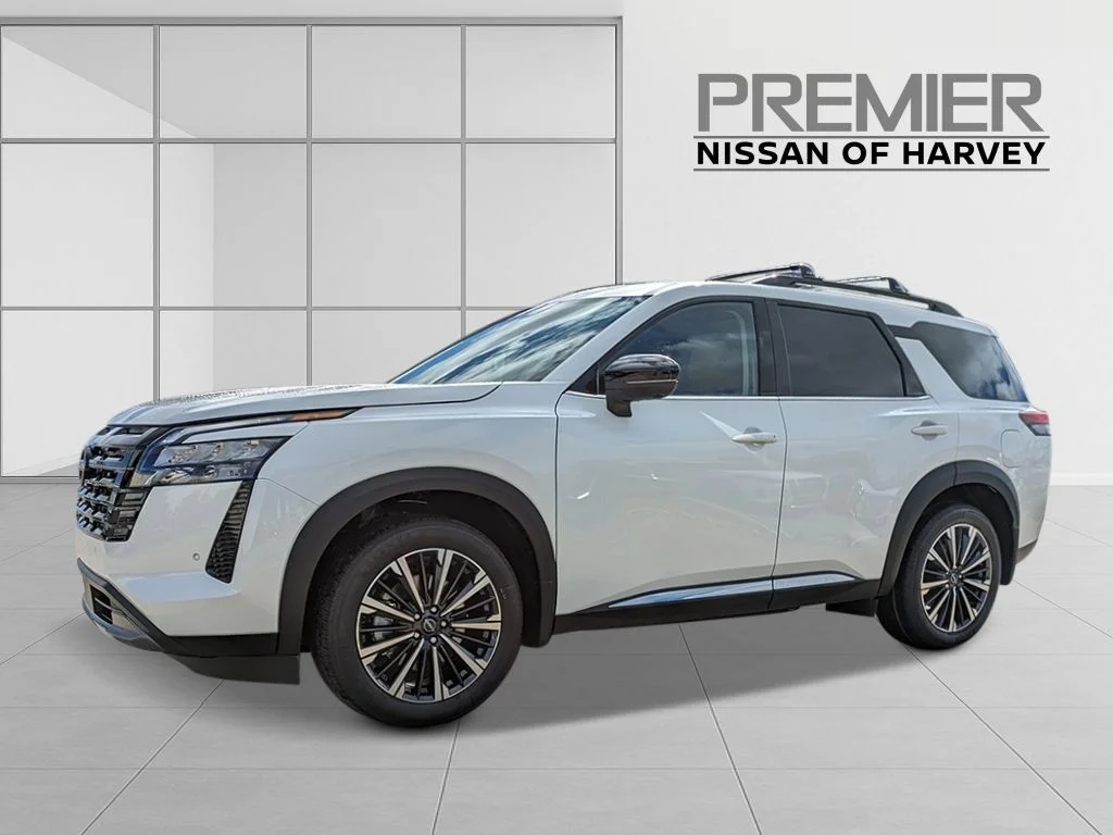 New 2026 Everest White Pearl TriCoat Nissan Platinum image 1