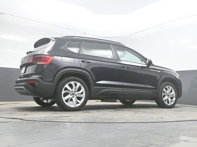 Used 2023 Black Volkswagen 1.5T S image 40