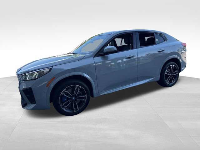2025 BMW X2 xDrive28i's photo