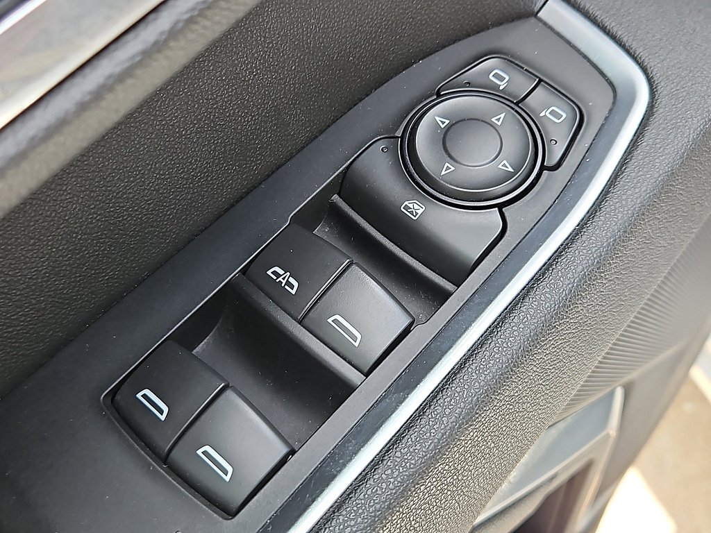 Used 2026  Chevrolet RST image 19