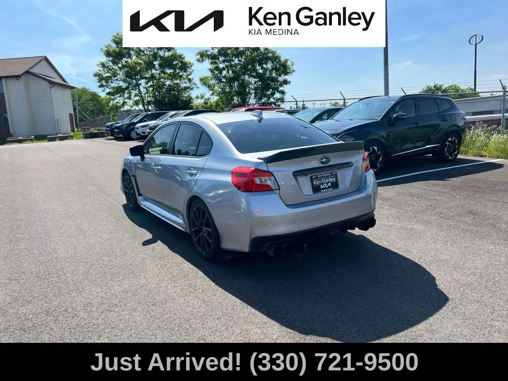 Used 2021 Silver Subaru Limited image 7