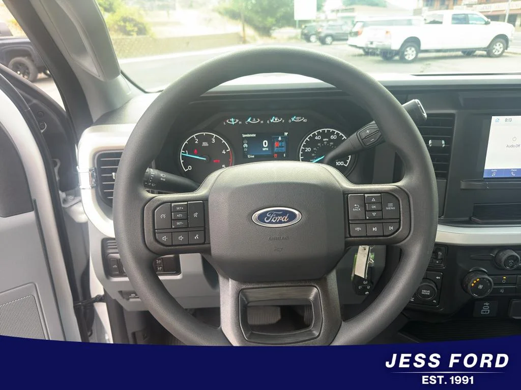 New 2026 Oxford White Ford F-350® XL image 20