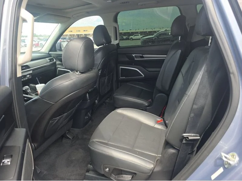 Used 2021 Everlasting Silver Kia S image 22