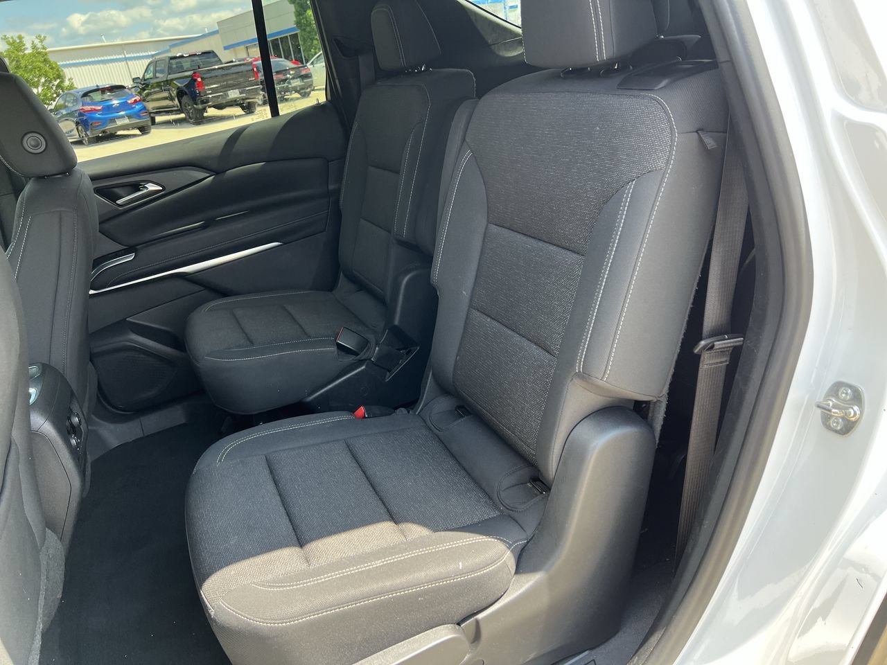Used 2024 Summit White Chevrolet LT image 25