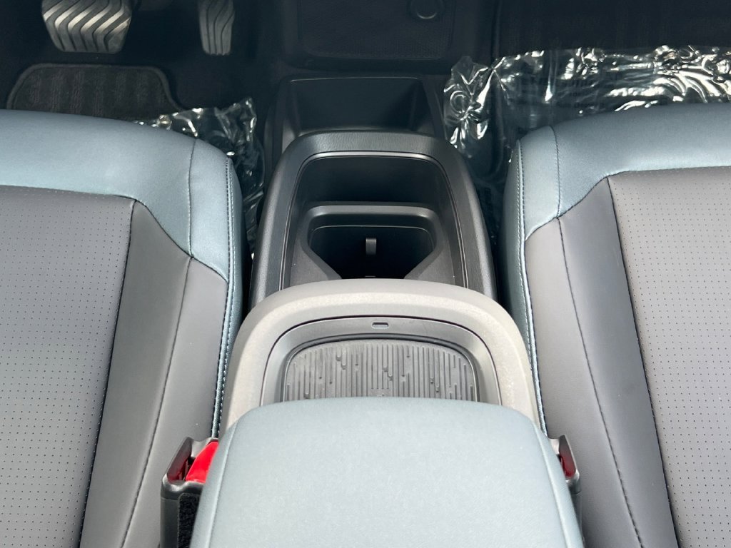 2026 Nissan LEAF SV+ - Photo 12