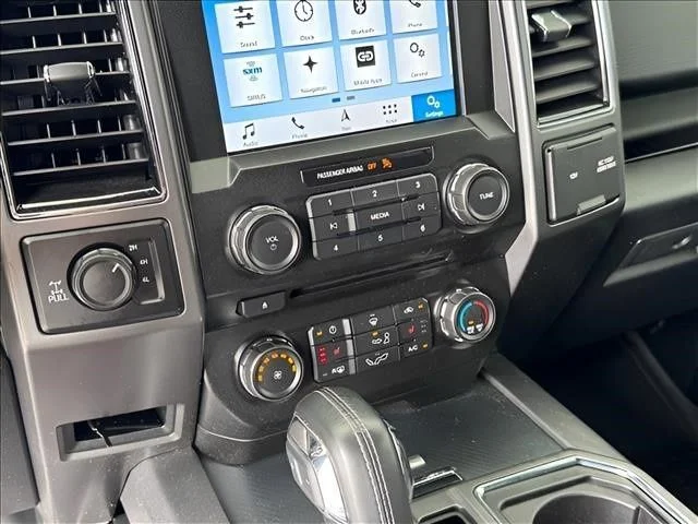 Used 2018 Black Ford XLT image 23