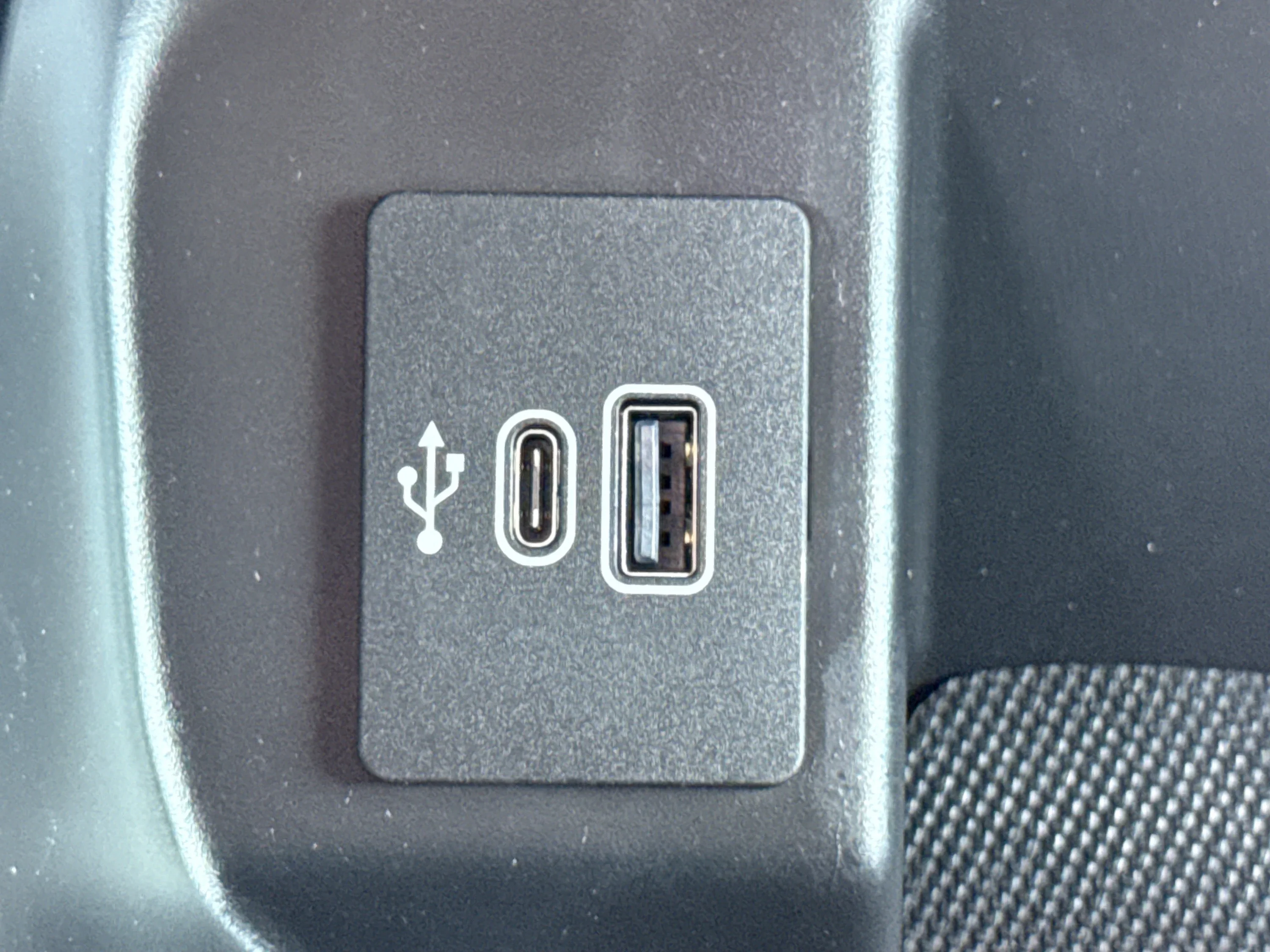 Used 2026 Avalanche Ford XLT image 34