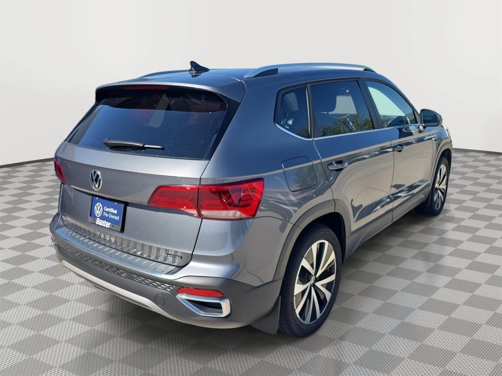 Used 2023 GRAY Volkswagen SE image 13
