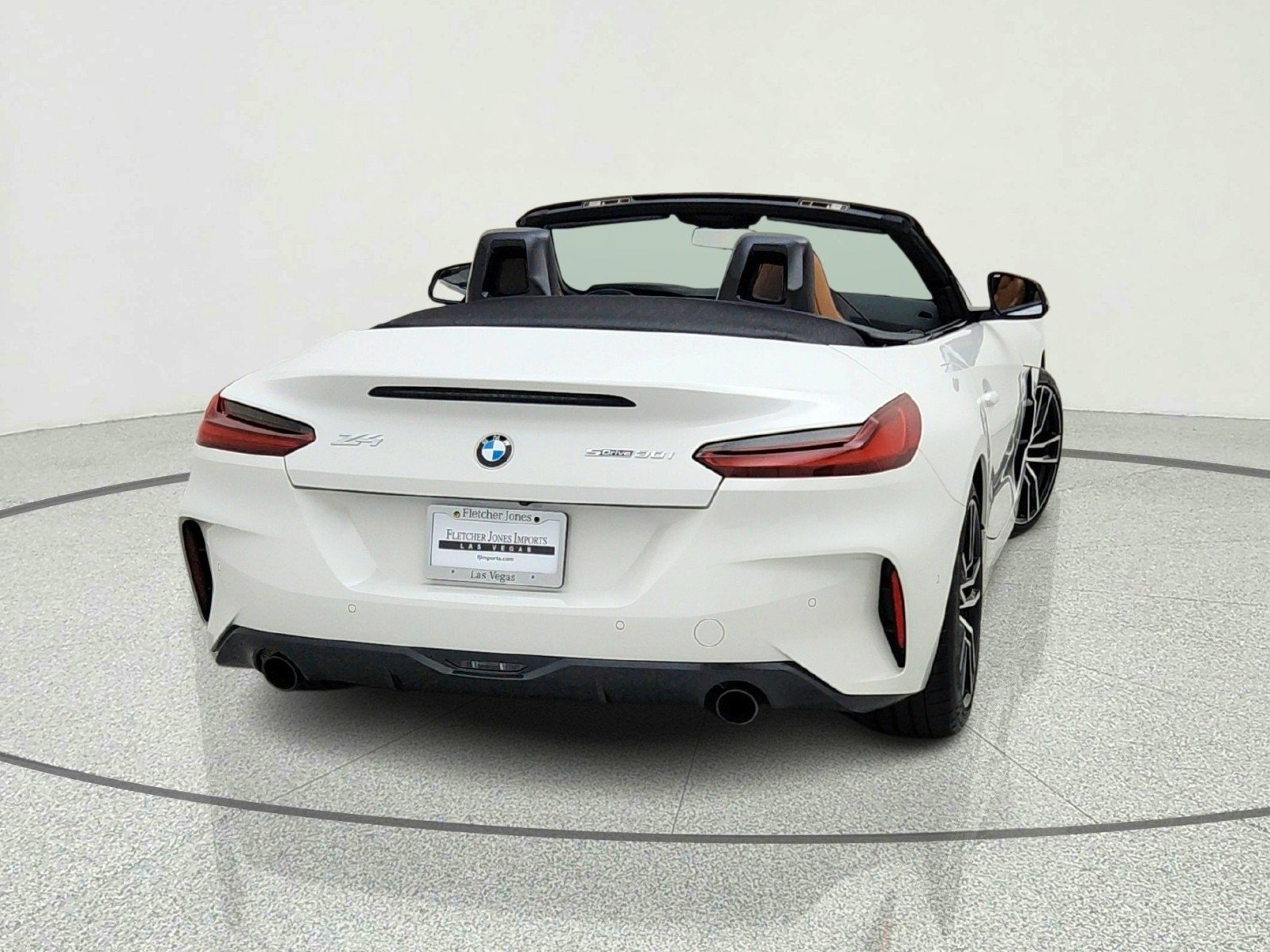 Used 2023 Alpine White BMW sDrive30i image 10