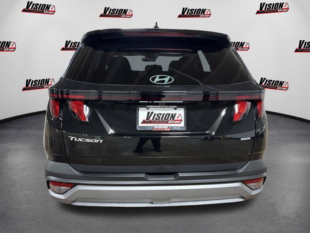 New 2026 Black Hyundai SEL Plus AWD image 6
