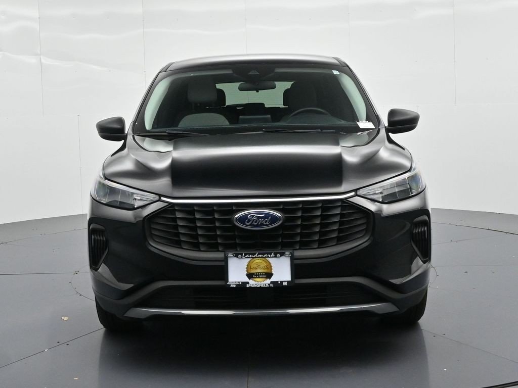 Used 2024 Black Metallic Ford Active FWD image 3