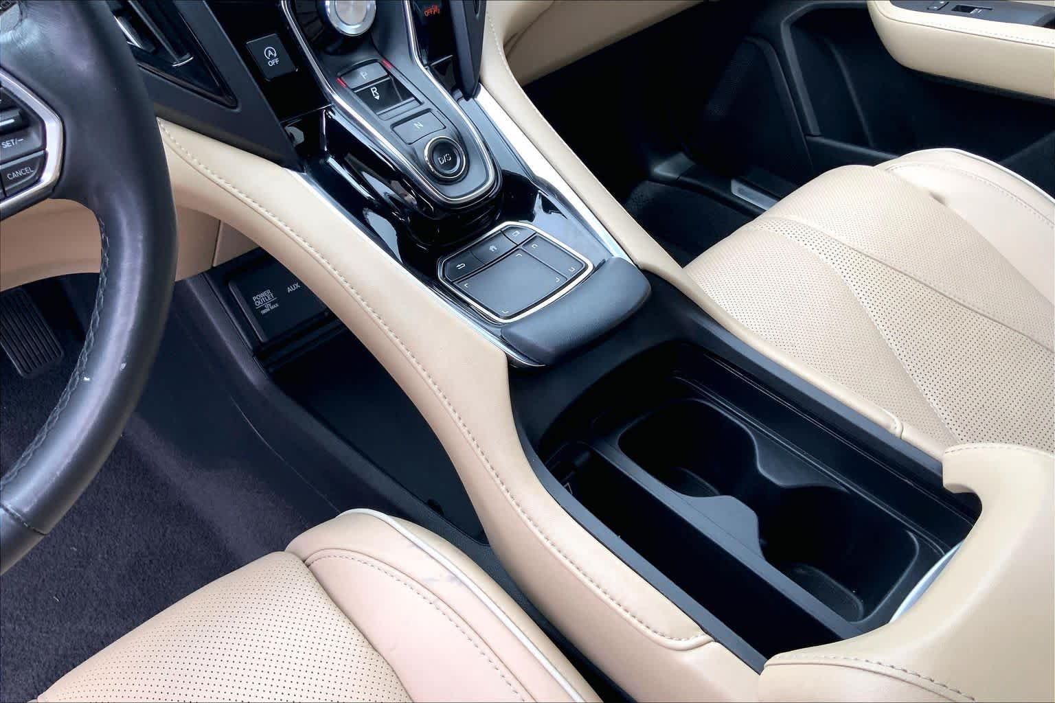Used 2019 White Diamond Pearl Acura w/Advance Pkg image 14
