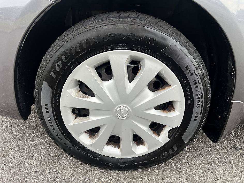 Used 2018 Gun Metallic Nissan S Plus image 9