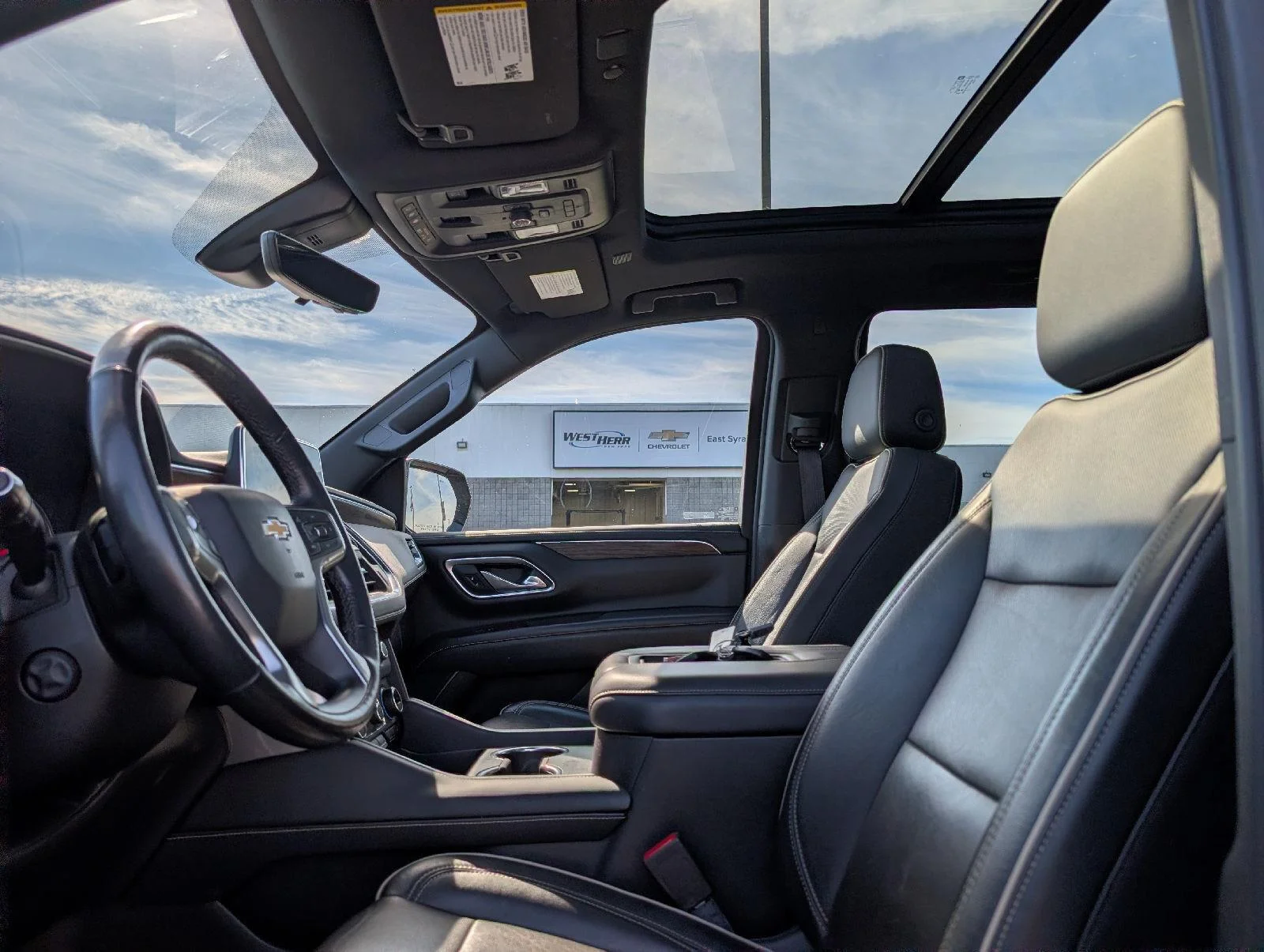 Used 2021 Shadow Gray Metallic Chevrolet Premier image 9