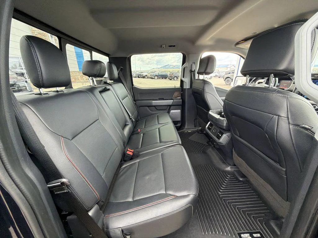 Used 2022 Gray Ford Lariat image 13