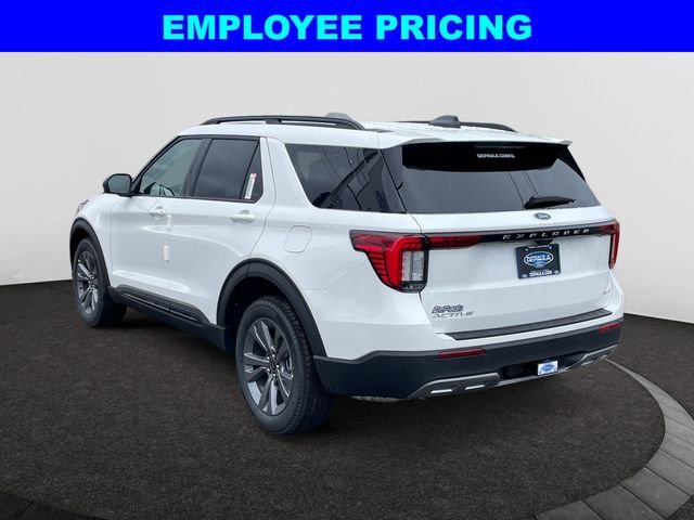 New 2026 White Ford Active image 3