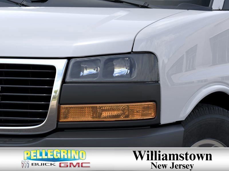 2025 GMC Savana Cargo Work Van - Photo 10