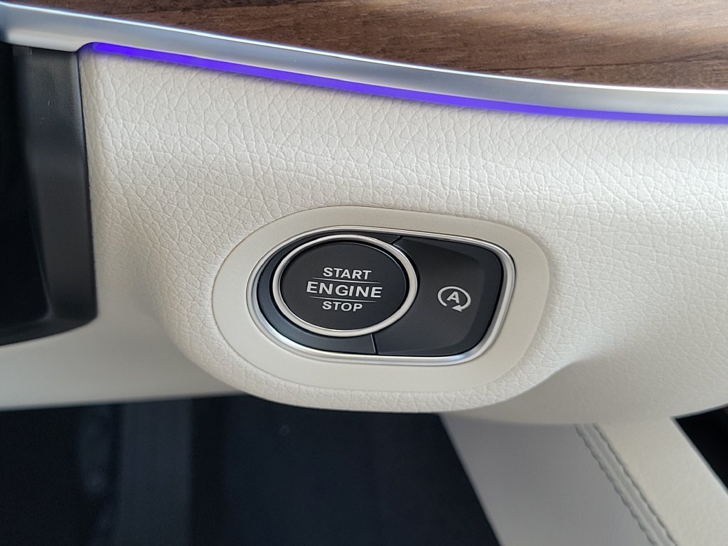 New 2026 Obsidian Black Metallic Mercedes-Benz GLE 450 image 30