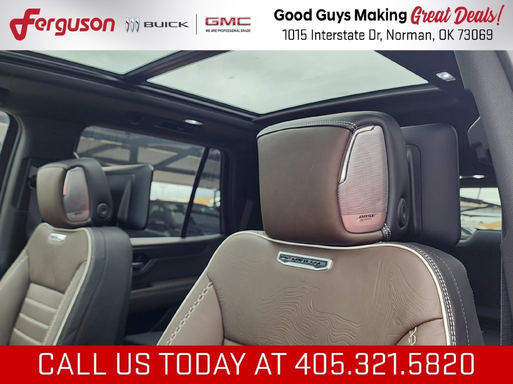 2026 GMC Yukon Denali Ultimate - Photo 16