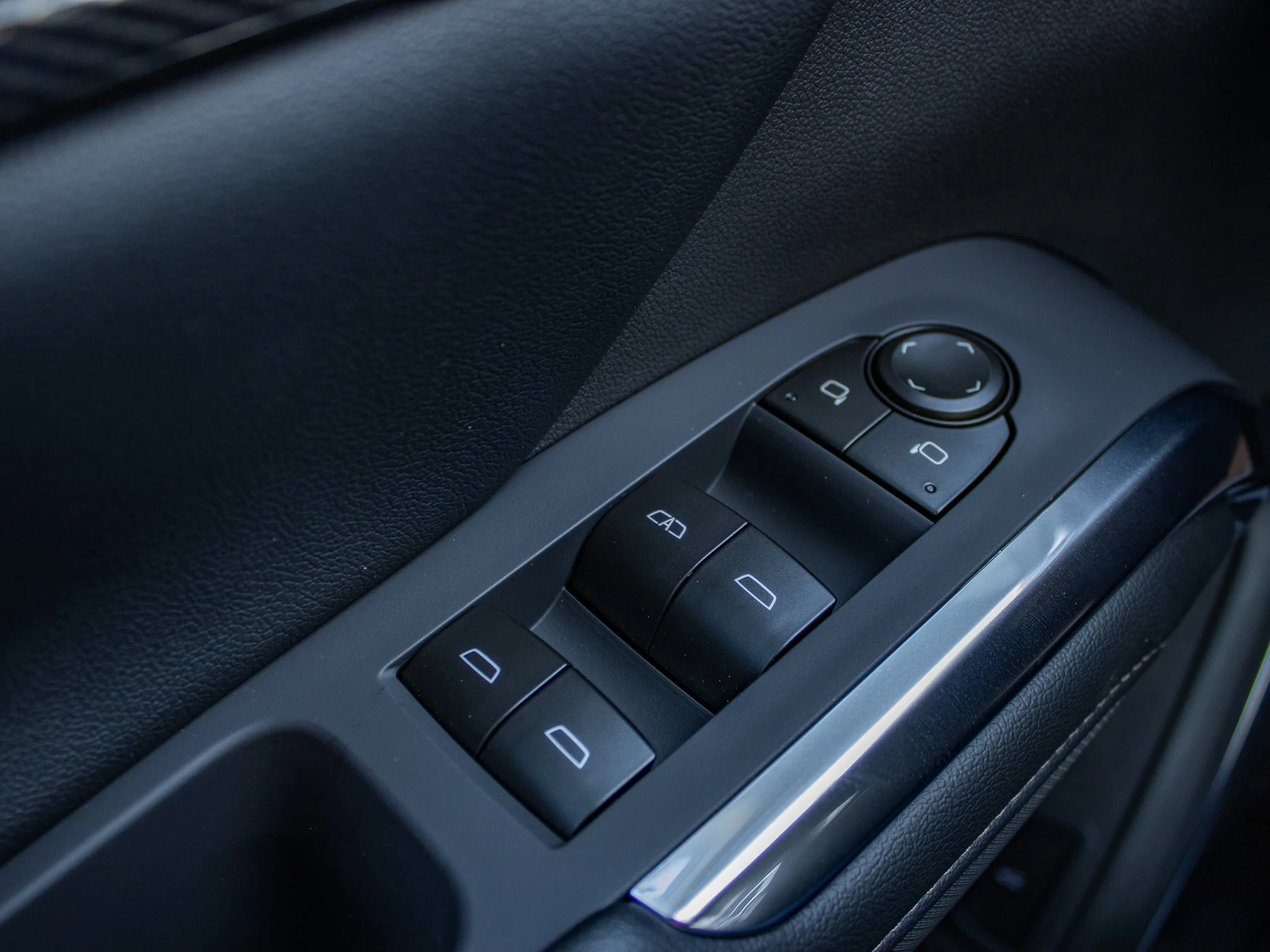 2027 Chevrolet Traverse Z71 - Photo 29