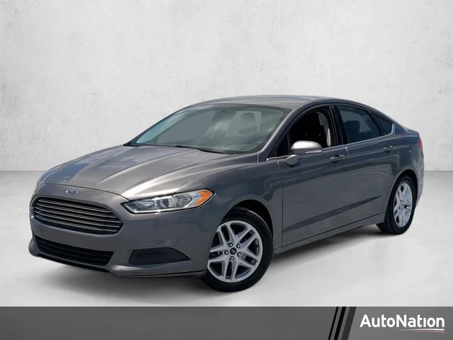 2013 Ford Fusion SE