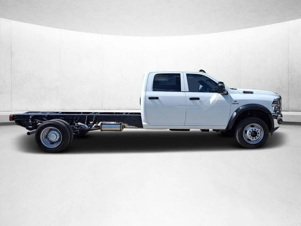 New 2025 Bright White Clearcoat RAM Tradesman image 2