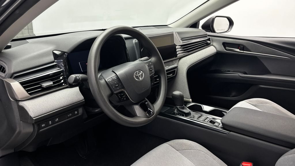 Used 2025  Toyota LE image 13