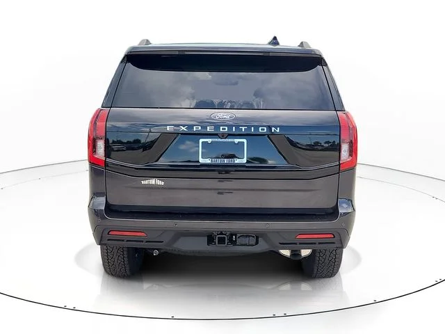 New 2027 Gray Metallic Ford Active image 6