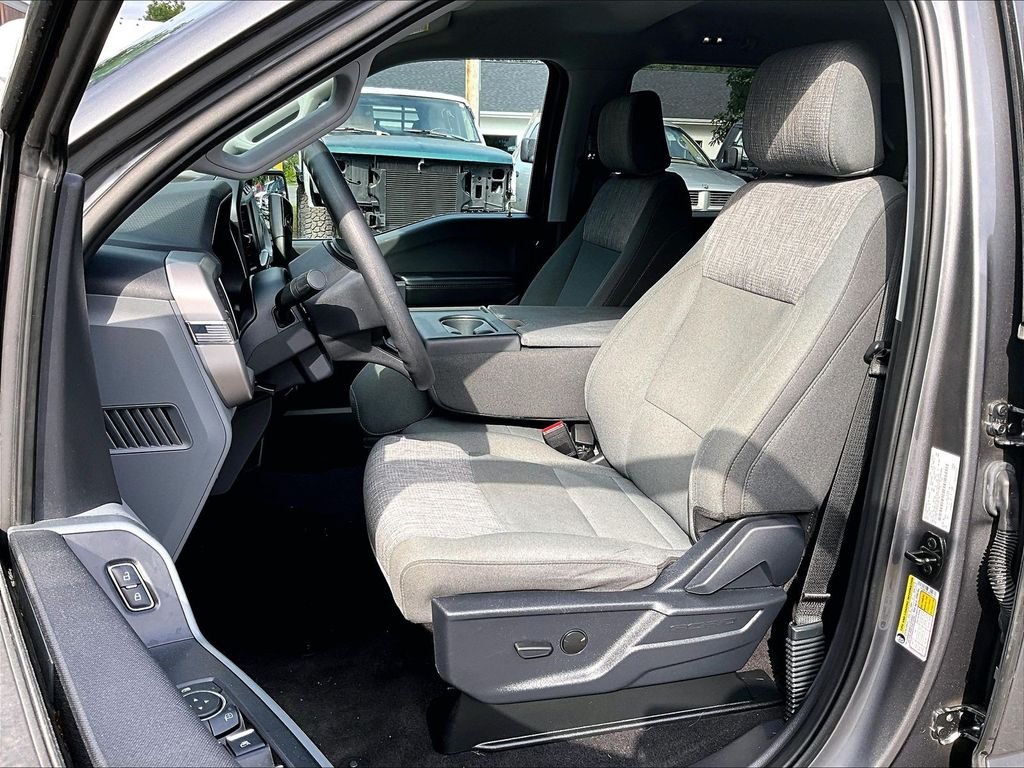 Used 2023 Gray Ford XLT image 20