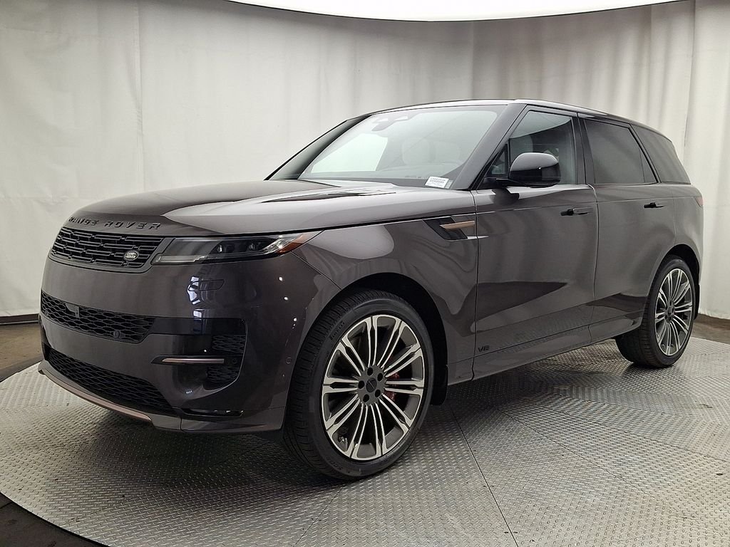 New 2026 Charente Grey Land Rover Dynamic SE image 1