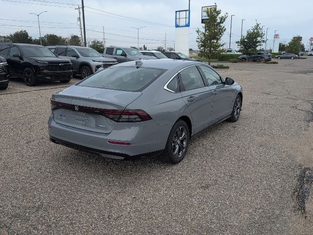 Used 2026 Urban Gray Pearl Honda EX-L image 17