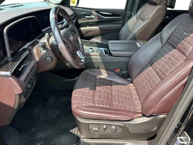 Used 2023 Black Cadillac Premium Luxury Platinum image 23