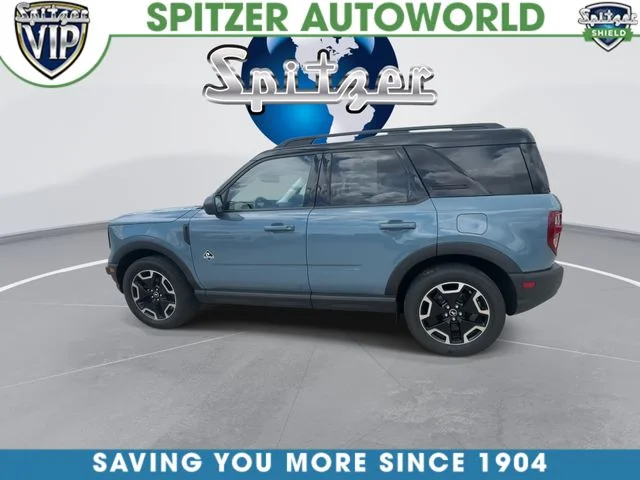 Used 2021 Blue Ford Outer Banks image 6