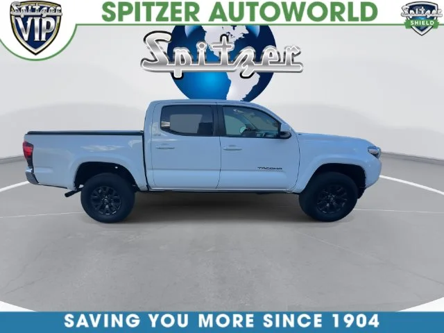 Used 2023 White Toyota SR5 image 17