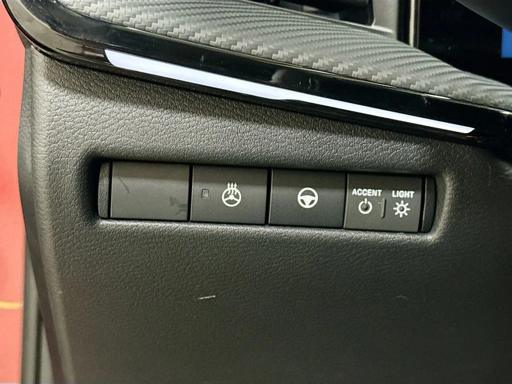 2025 Nissan Kicks SR AWD - Photo 38