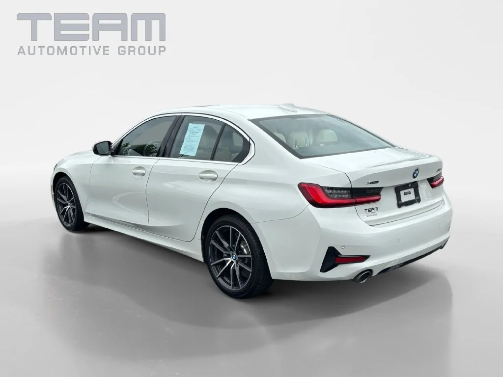 Used 2019 White BMW 330i xDrive image 5