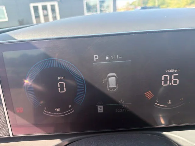 Used 2025 Blue Hyundai SEL image 12