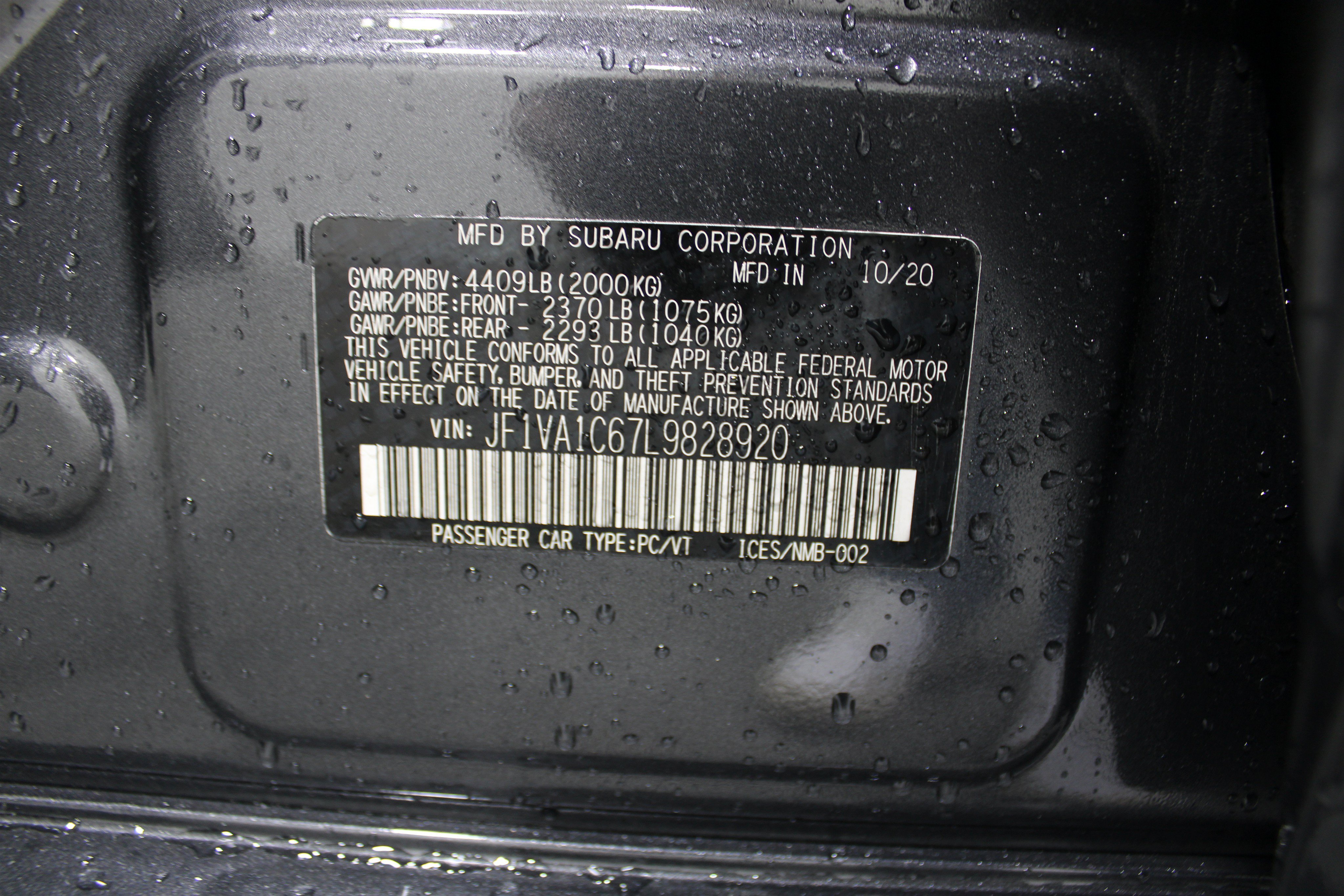 Used 2020 Magnetite Gray Metallic Subaru Premium image 35