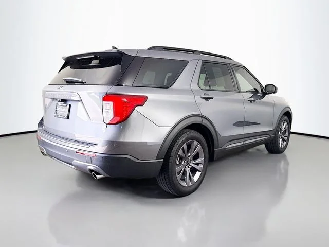 Used 2022 Gray Ford XLT image 7